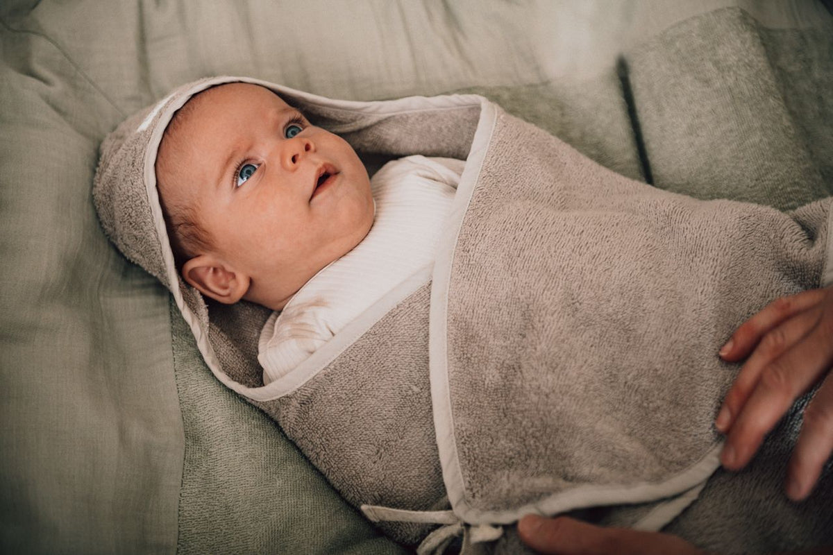 Koeka omslagdoek Newborn Dijon Daily Clay