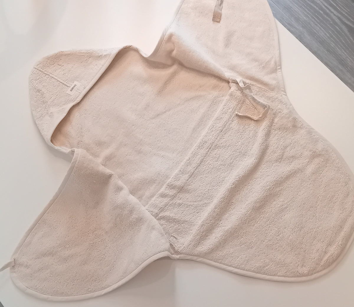 Koeka omslagdoek Newborn Dijon Daily Warm White