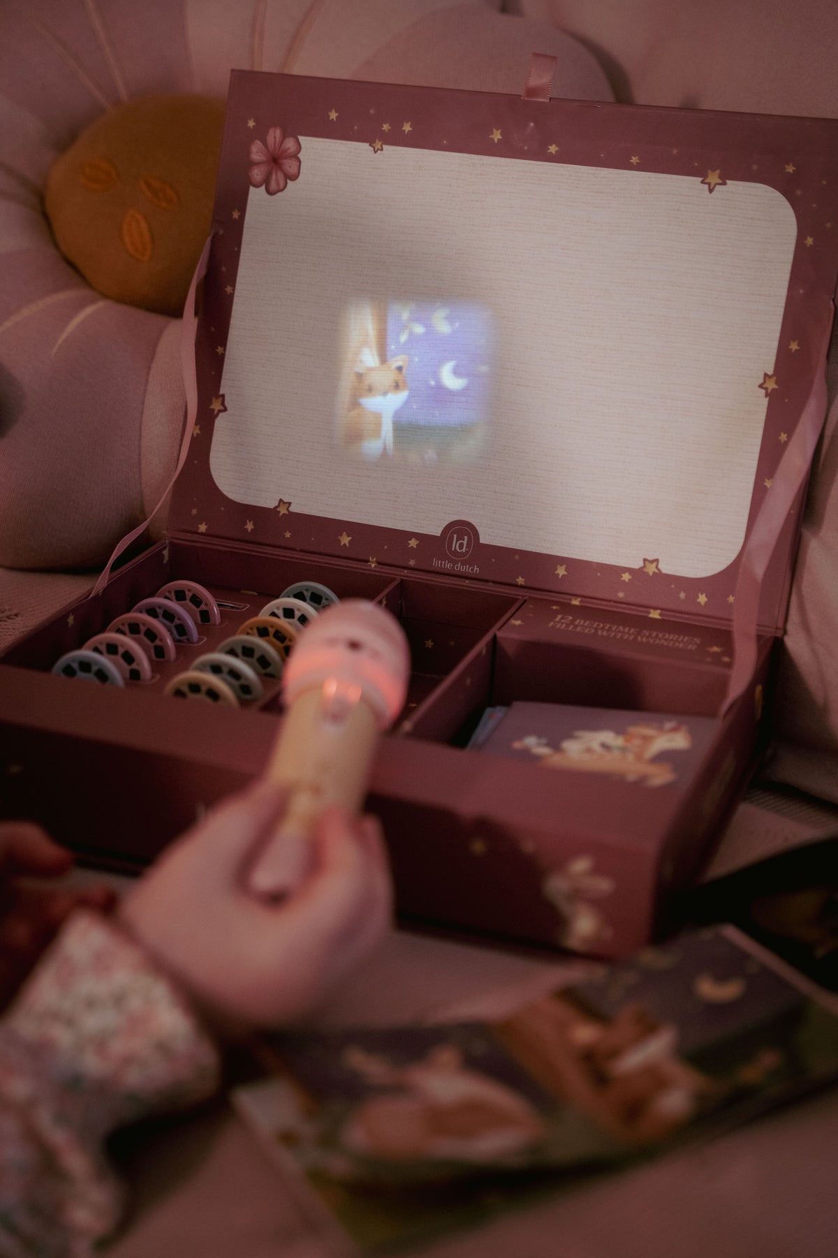 Verhalen projector zaklamp "Fairy Garden"