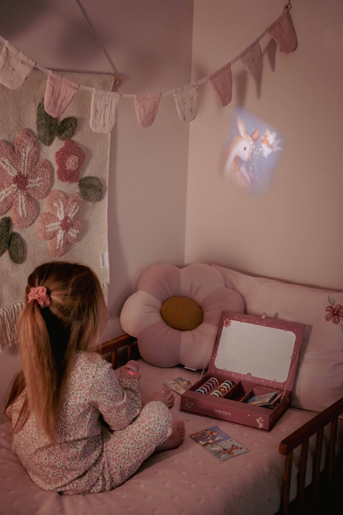 Verhalen projector zaklamp "Fairy Garden"